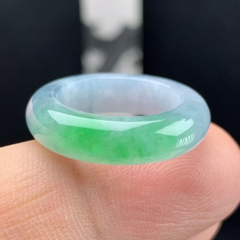 戒指内径17.2缅甸翡翠纯天然A货老种飘花阳绿色尾戒指环大气时尚