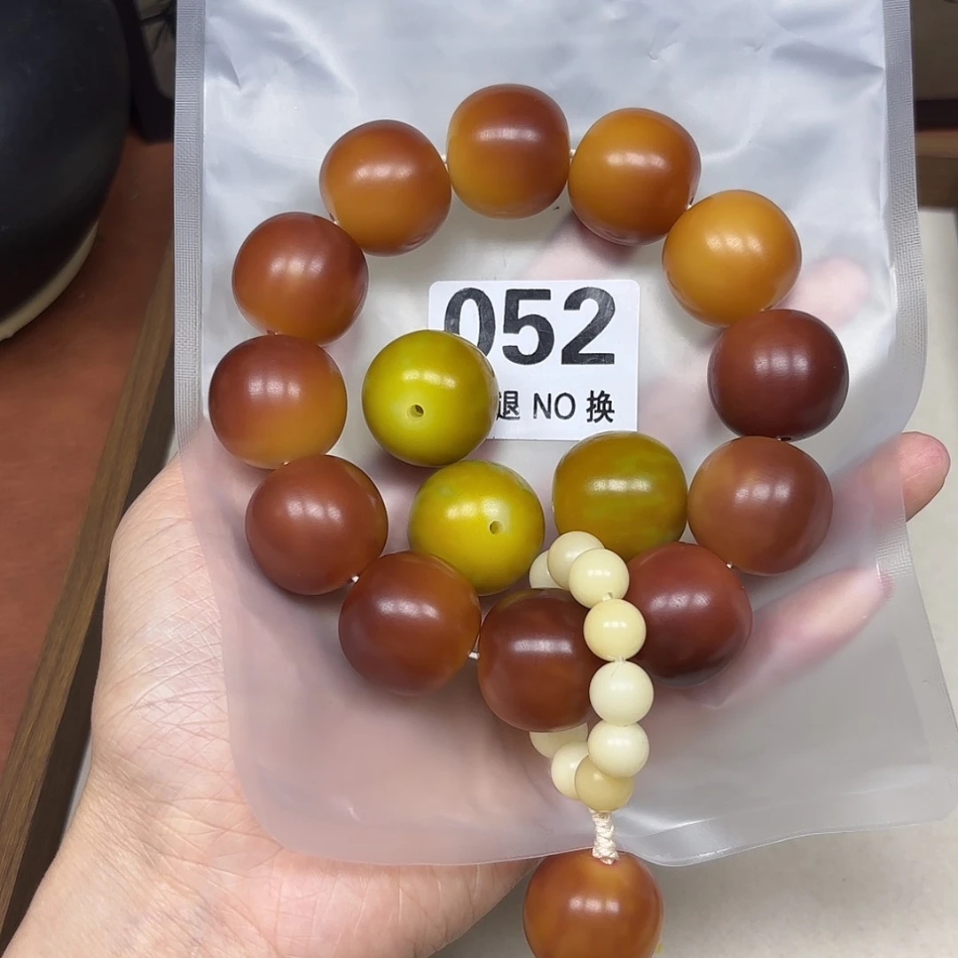 ༦****卡24卡25微瑕全品052