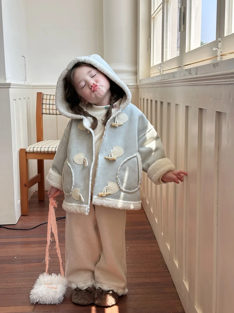 橘止皮【现货】女童加绒外套冬季儿童牛角扣连帽大衣DW248544