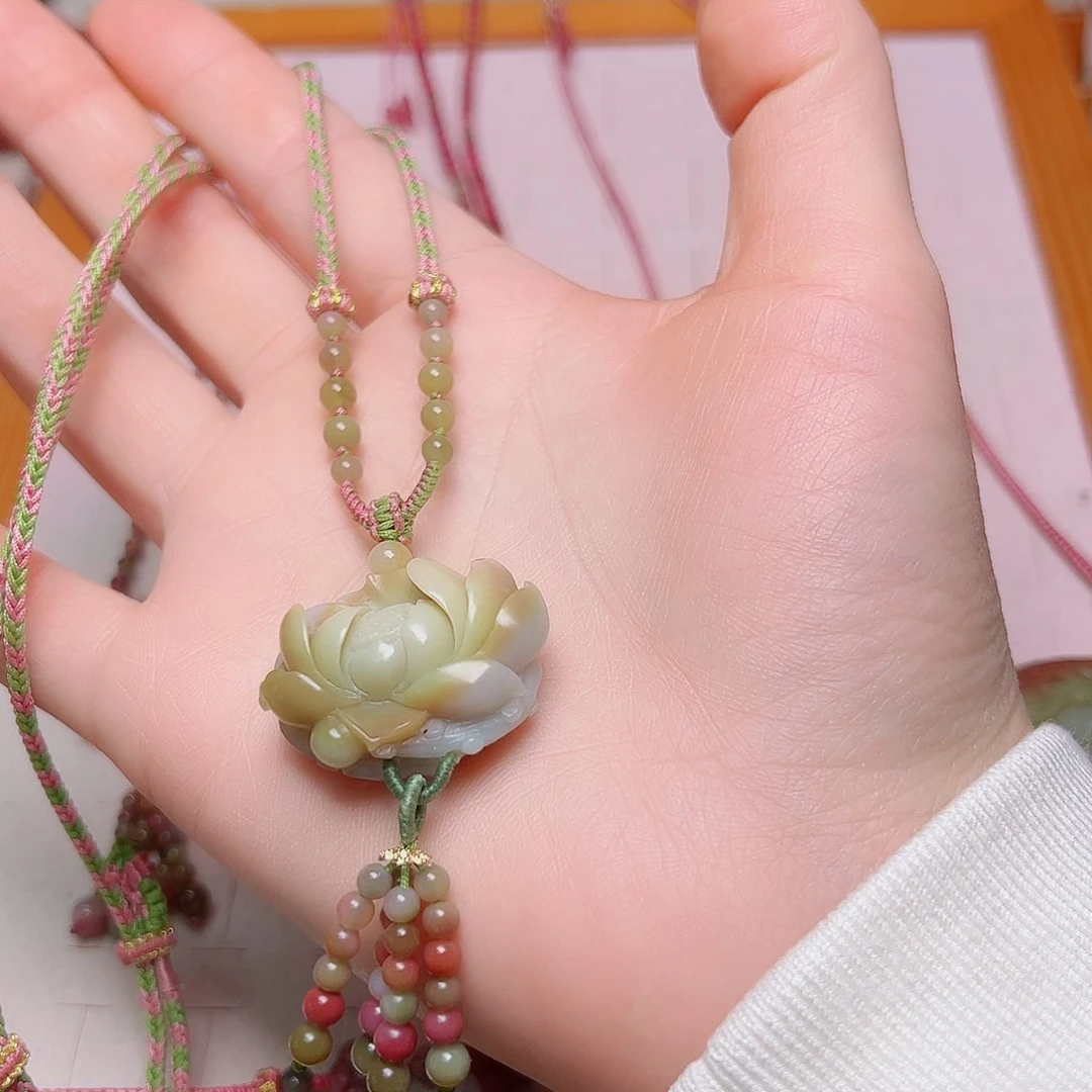 未镶嵌盐源玛瑙定制定制石英质玉