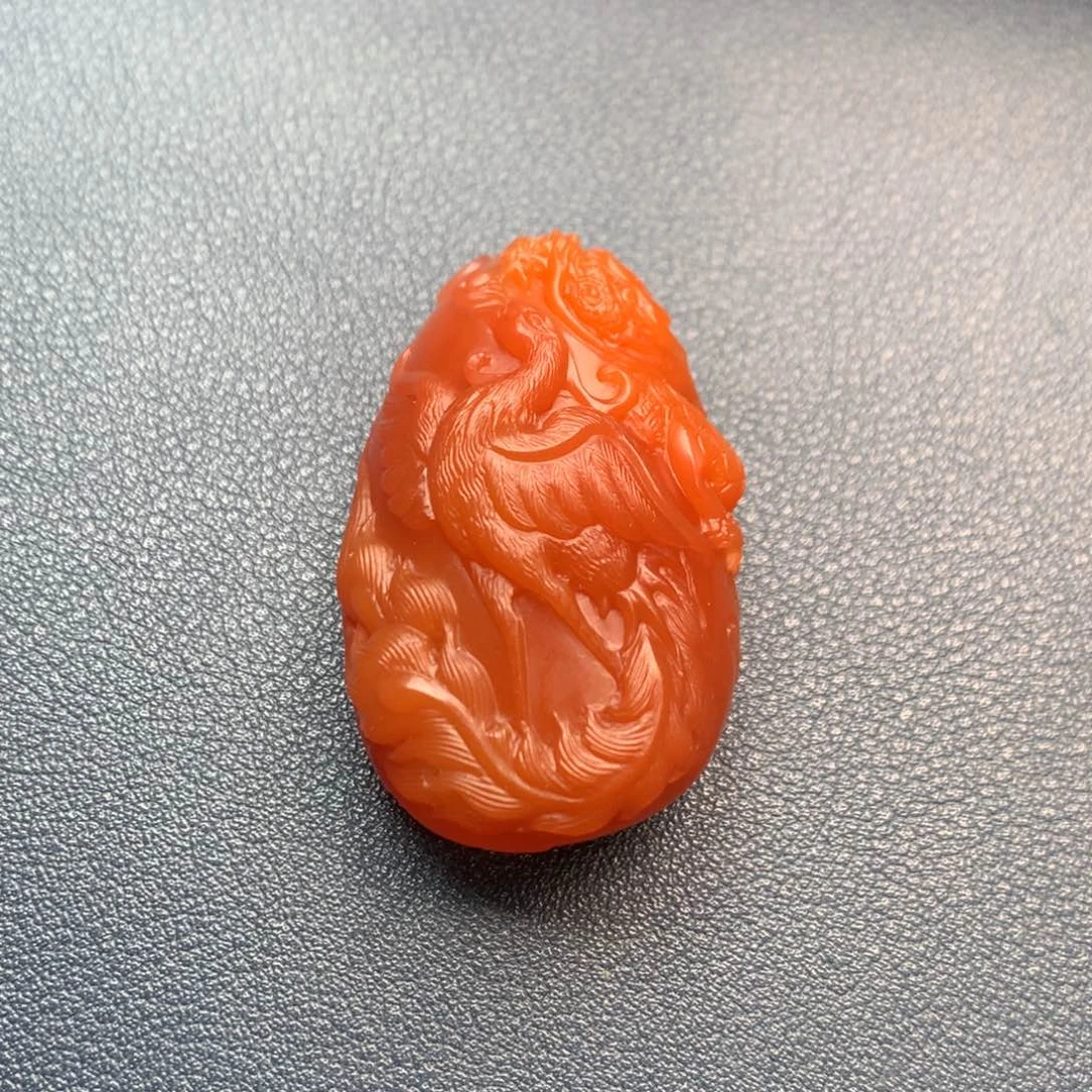 南红玛瑙未镶嵌保山天然原矿南红龙凤吊坠