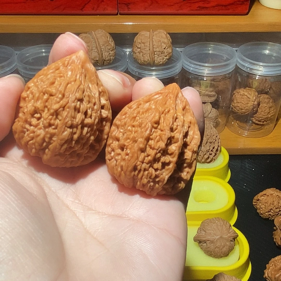 文玩核桃吊坠塔尖