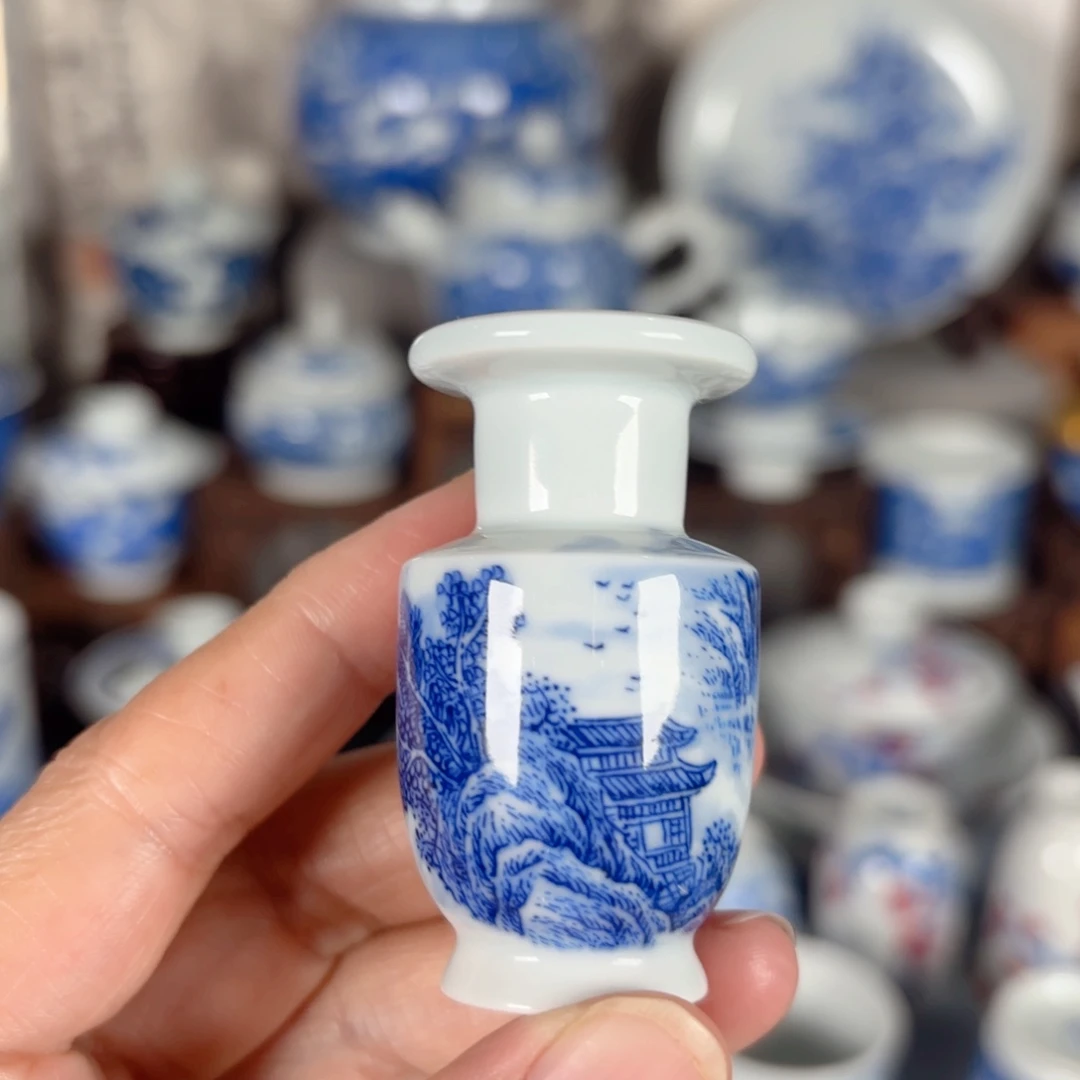 青花瓷器手绘陶瓷香插