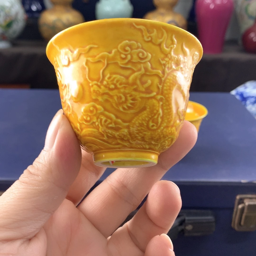 花瓶摆件工艺品陶瓷材料有限公司