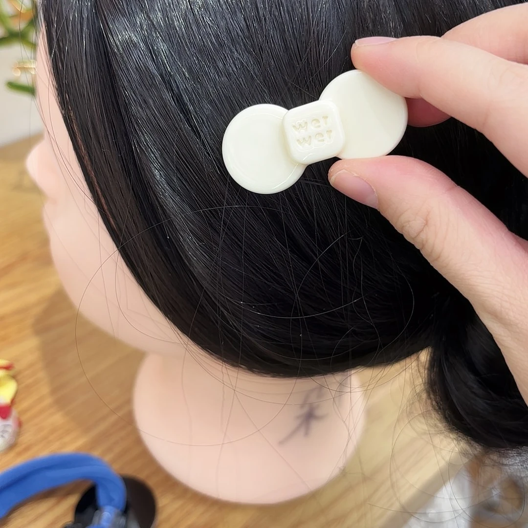 皮质铁合金小号奶黄蝴蝶结