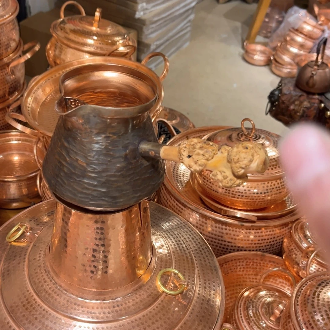 800马蹄罐手工锻打工艺