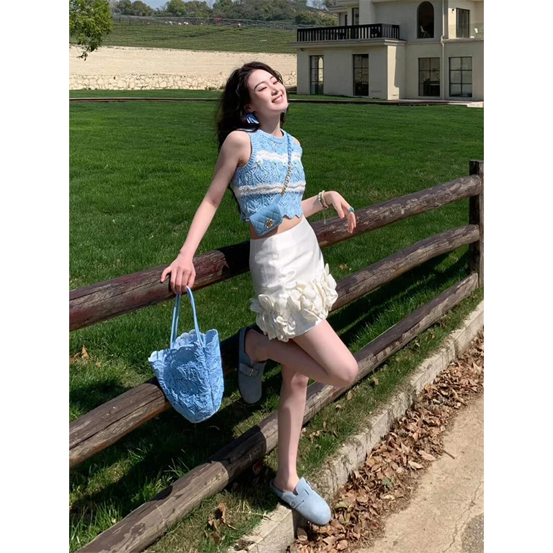2025夏季新款辣妹气质显瘦圆领背心上衣女时尚高腰花朵半身裙套装