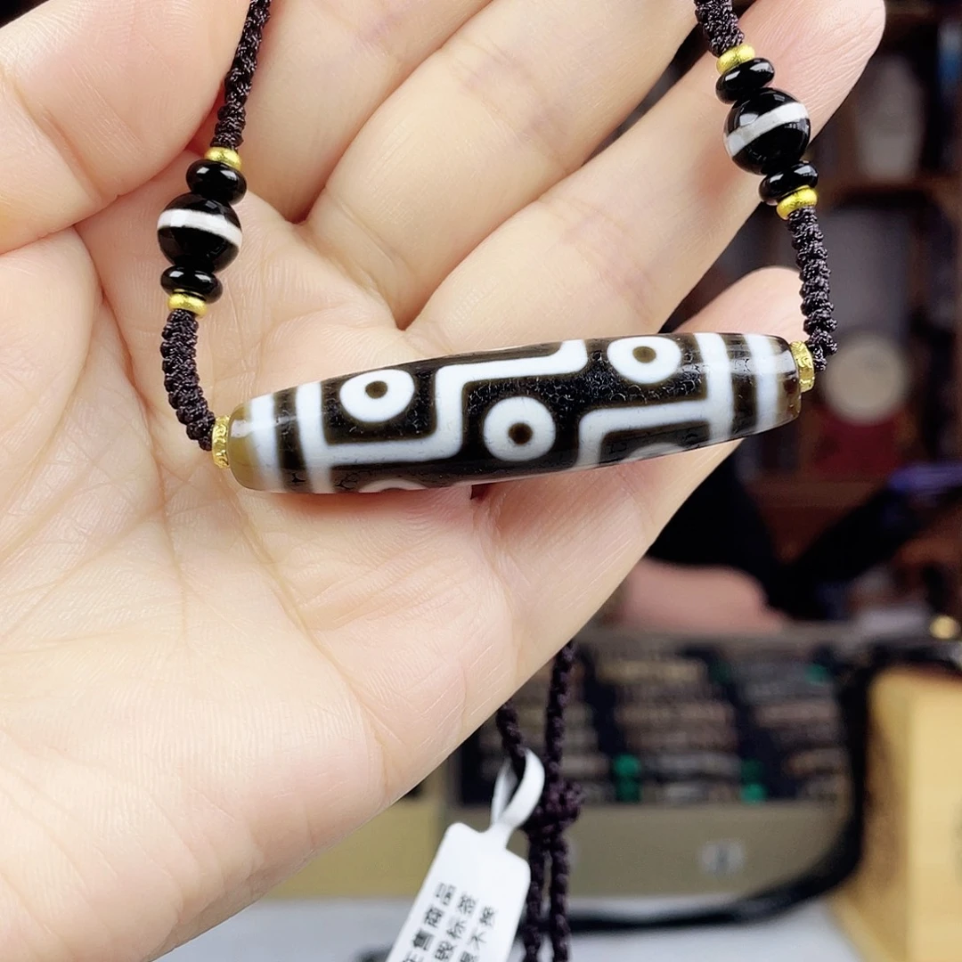 玛瑙/玉髓合金颈饰钟志明