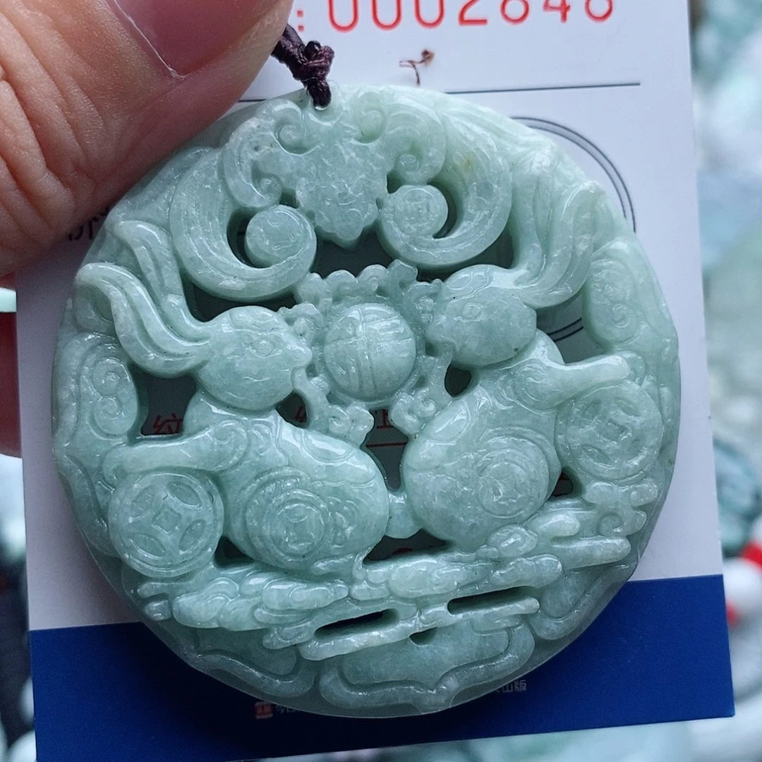 翡翠未镶嵌吊坠(不含链)