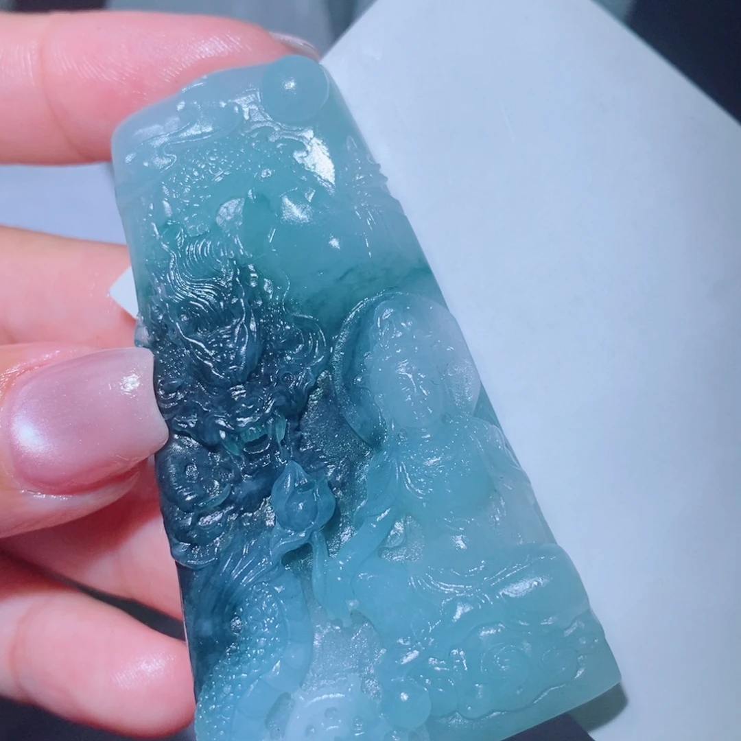 未镶嵌吊坠定制翡翠