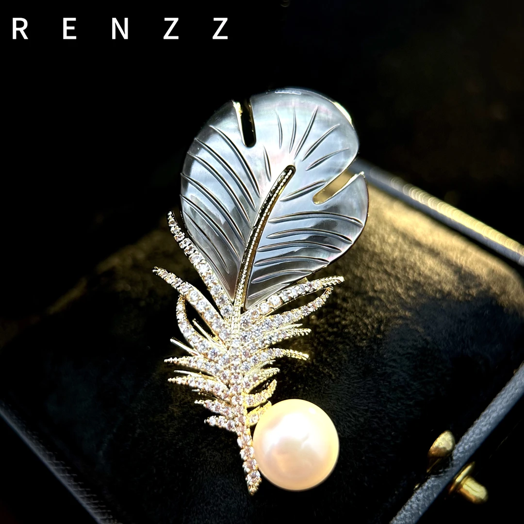 0427法★【蜕变之羽】黑色羽毛贝壳西服送礼胸针