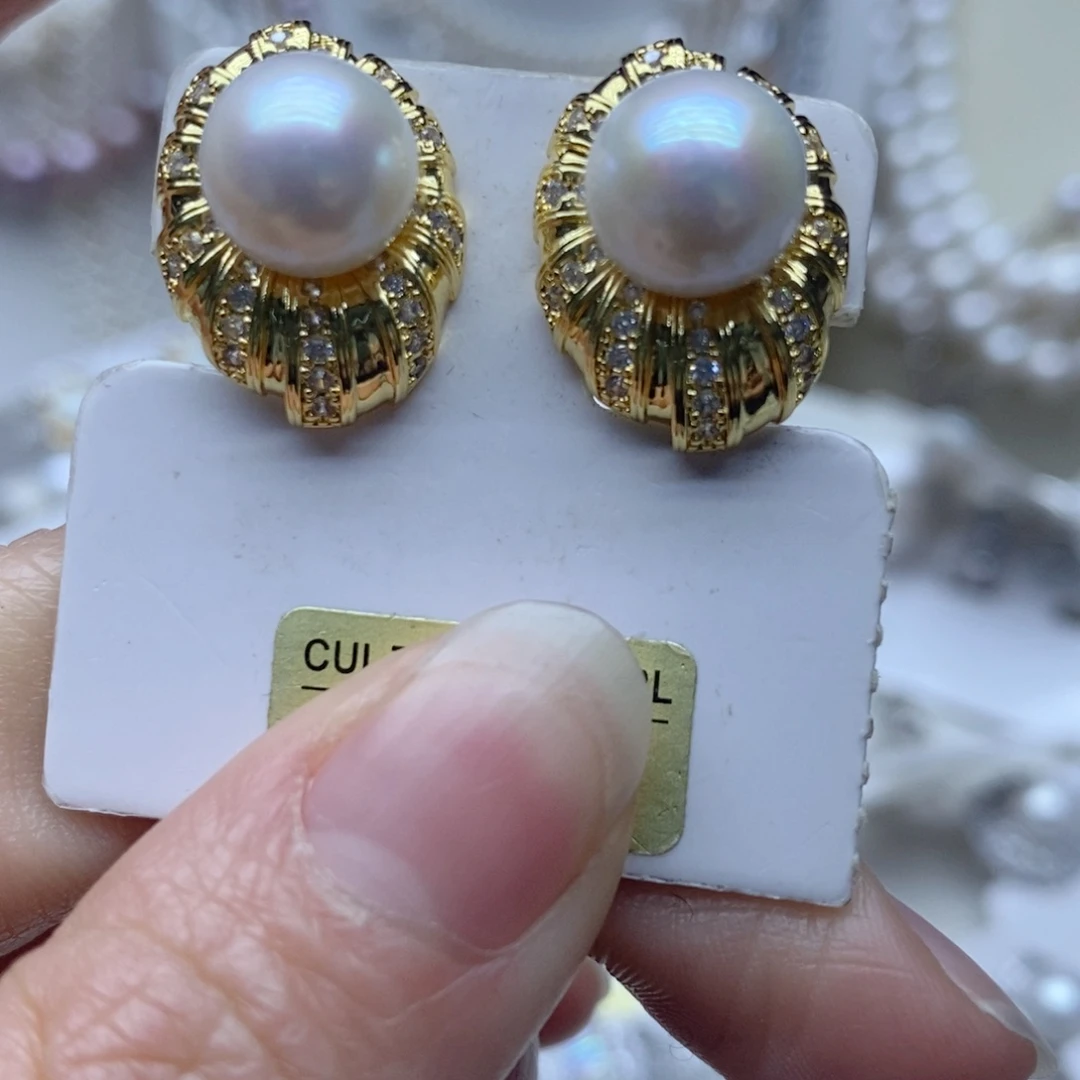 未镶嵌耳钉淡水珍珠