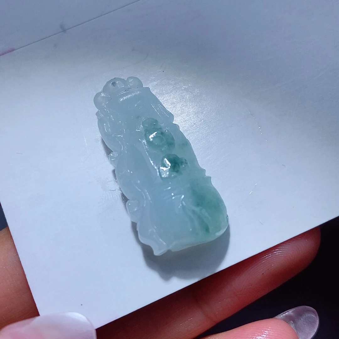 定制翡翠未镶嵌翡翠