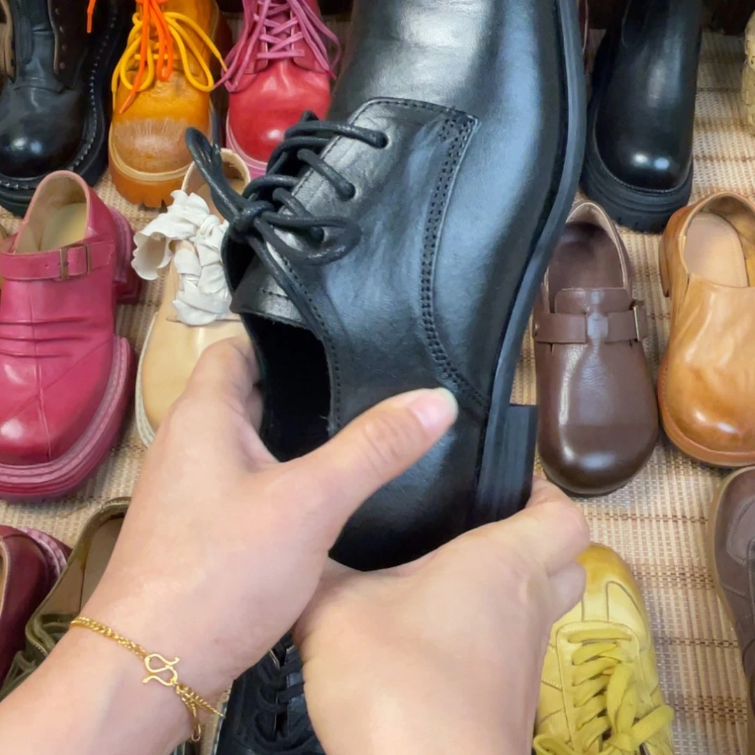 织物37码黑色小皮鞋