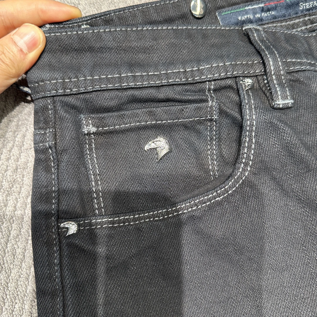 高端鹰 特价男士牛仔裤 29 30 31 32会掉浮色