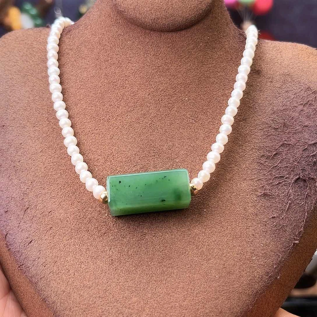 颈饰未镶嵌和田玉