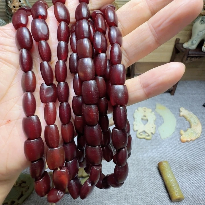 阳***️颈饰未镶嵌和田玉（糖玉）