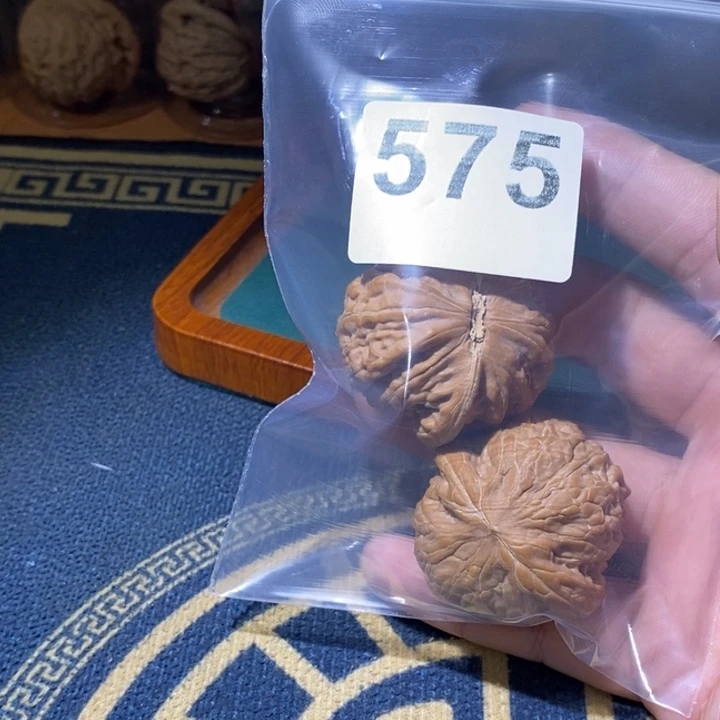 文玩核桃吊坠铁锤575