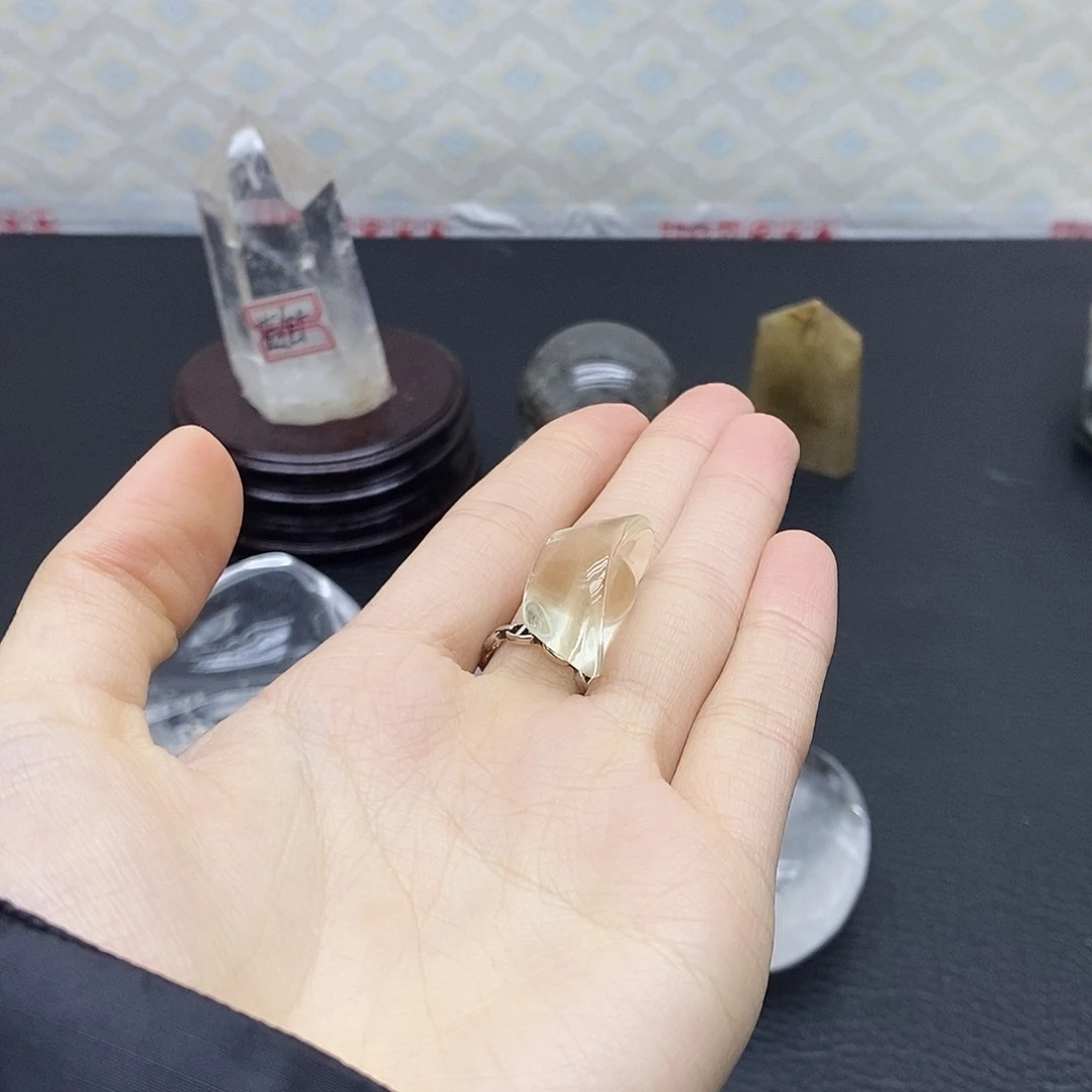 水晶未镶嵌珠宝半成品147水晶石