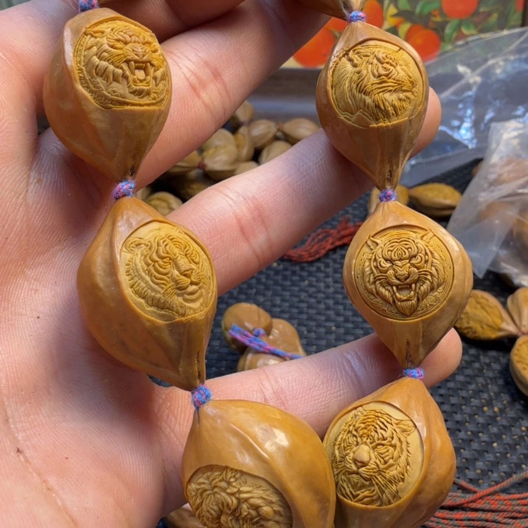 橄榄核手串/手链老虎