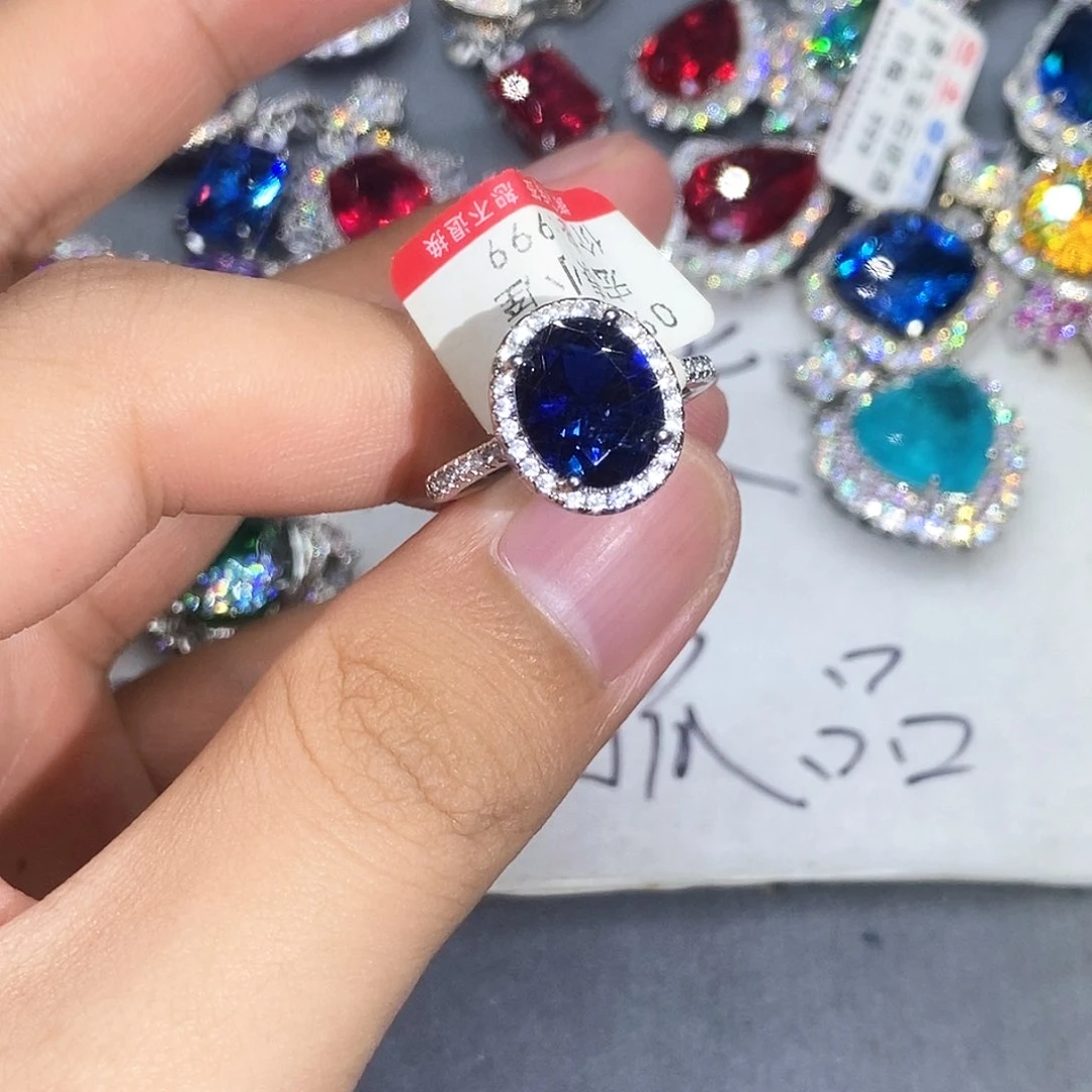 合金石英质玉戒指
