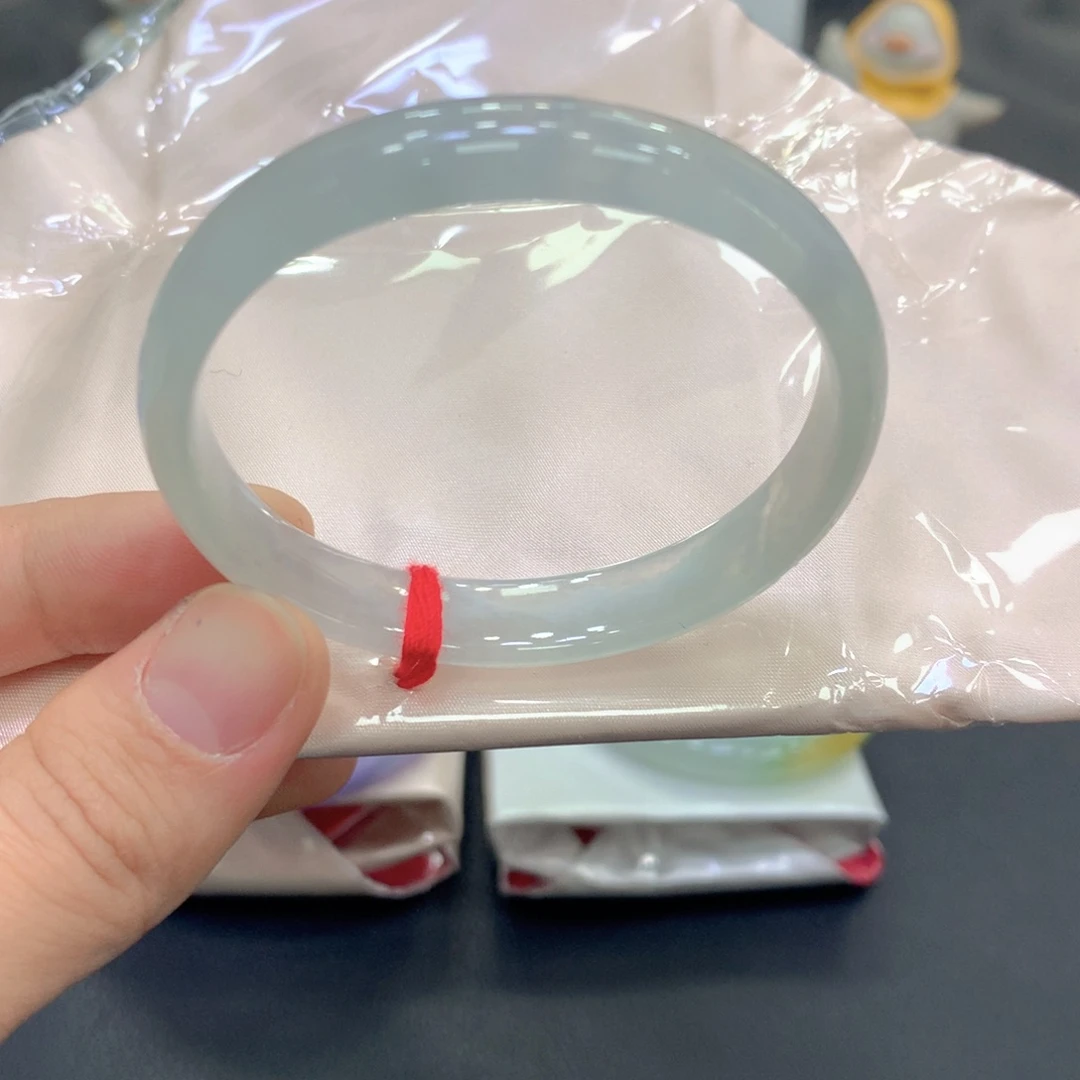 翡翠未镶嵌手镯翡翠33