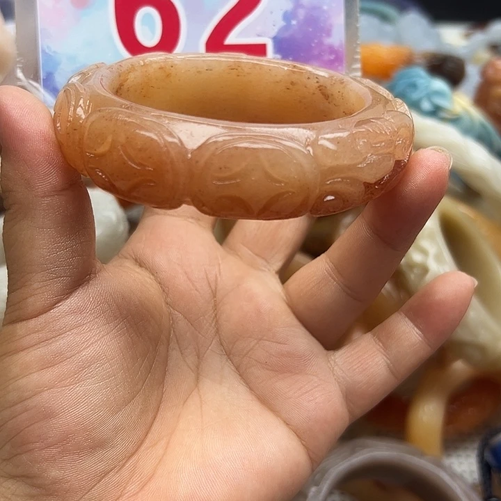 石英岩玉手镯未镶嵌