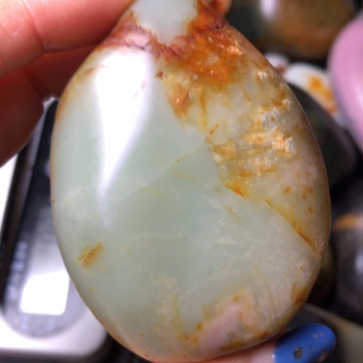 和田玉未镶嵌珠宝奇石