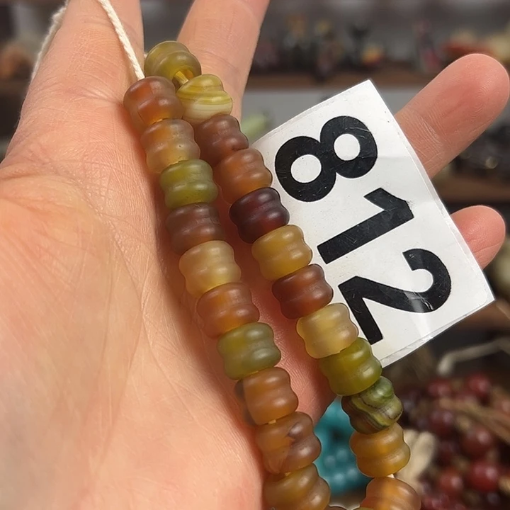 玛瑙/玉髓颈饰合金