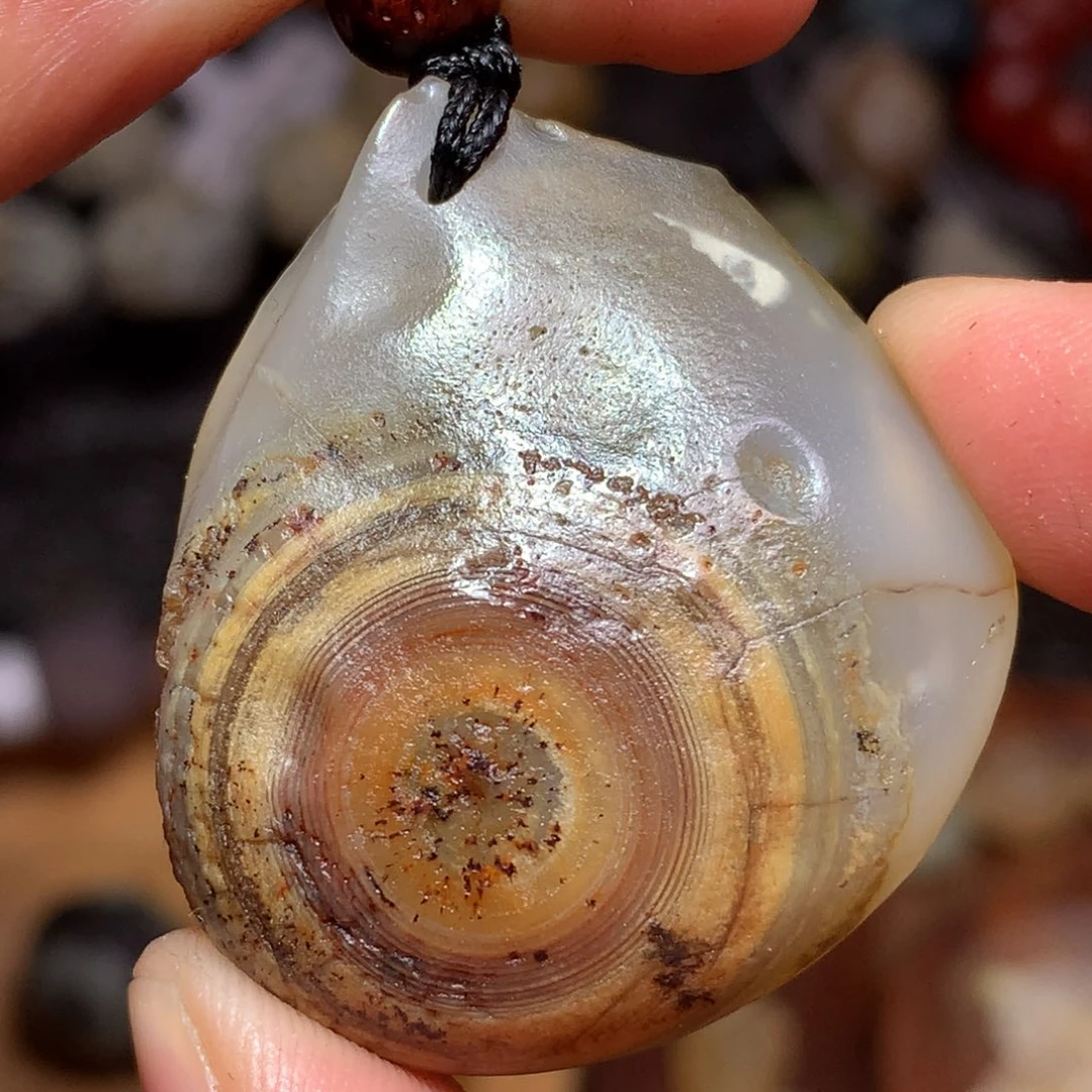 未镶嵌玛瑙/玉髓珠宝半成品