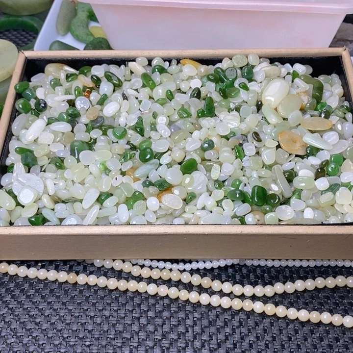 蛇纹石玉珠宝半成品合金