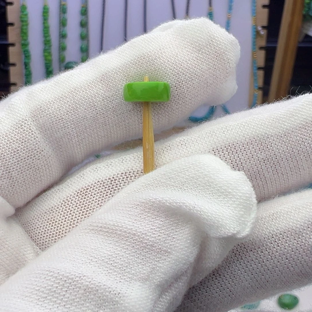 任****哥菜籽绿老形8.1mm兰