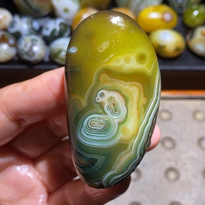 未镶嵌玛瑙/玉髓珠宝半成品104