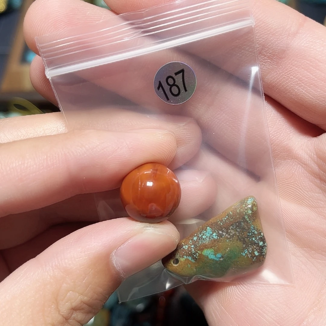 梧***桐玛瑙/玉髓未镶嵌圆珠桶珠老型手串！！