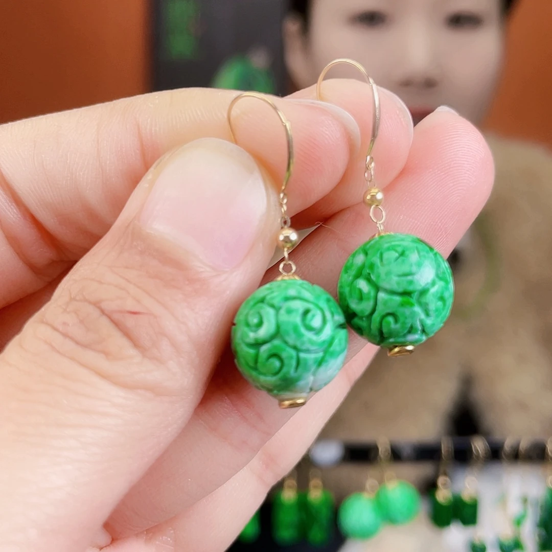 翡翠18K金镶嵌耳饰