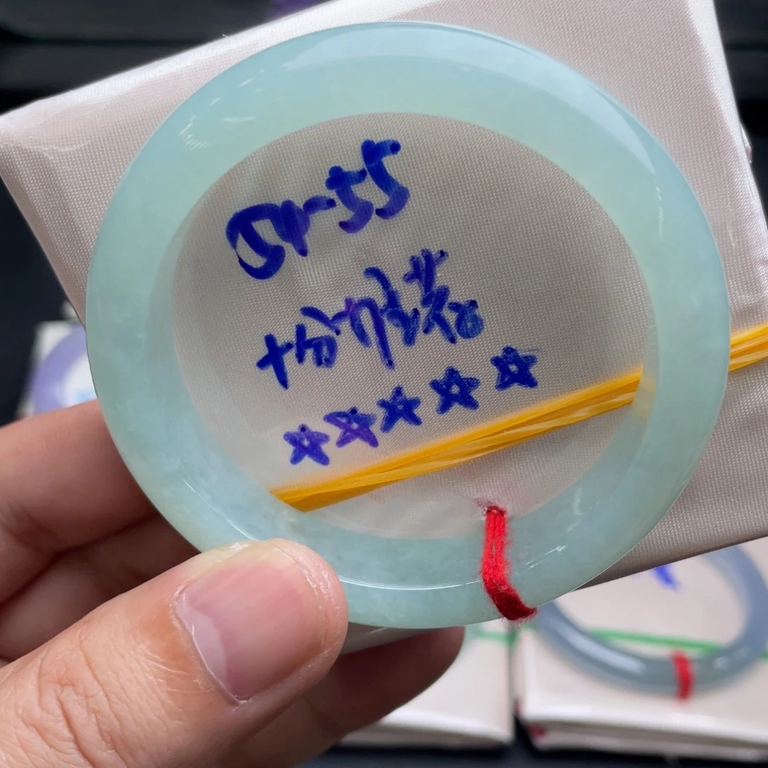 翡翠未镶嵌手镯翡翠手镯25
