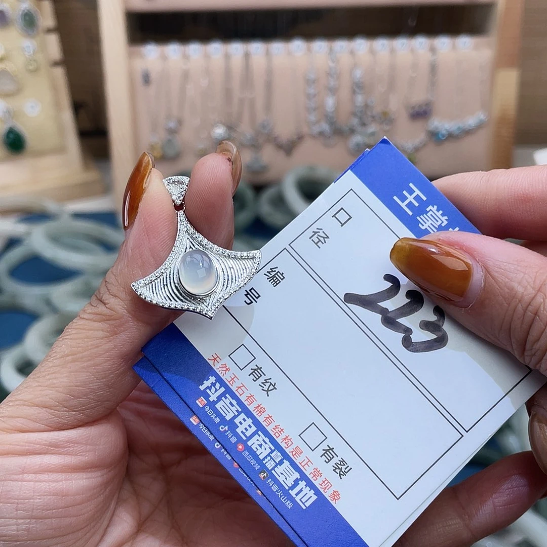 岫玉银S925镶嵌吊坠吊坠