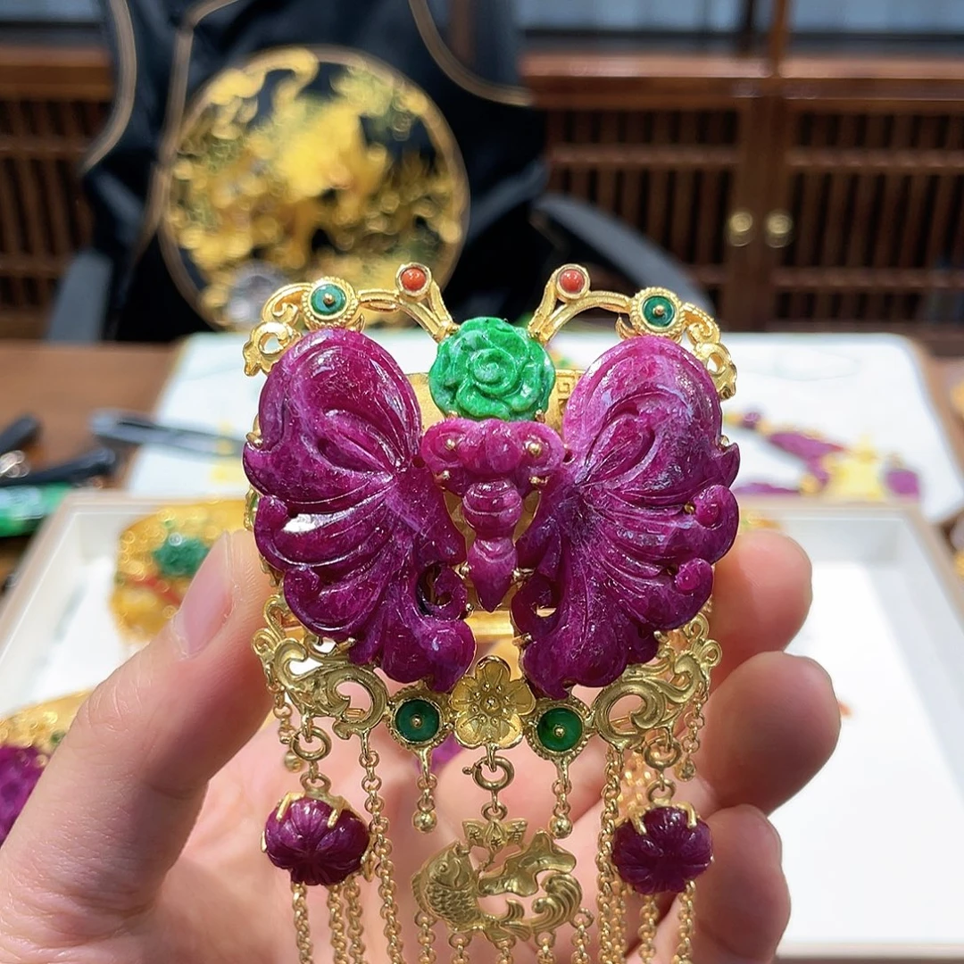 锦纶铁合金手镯红宝