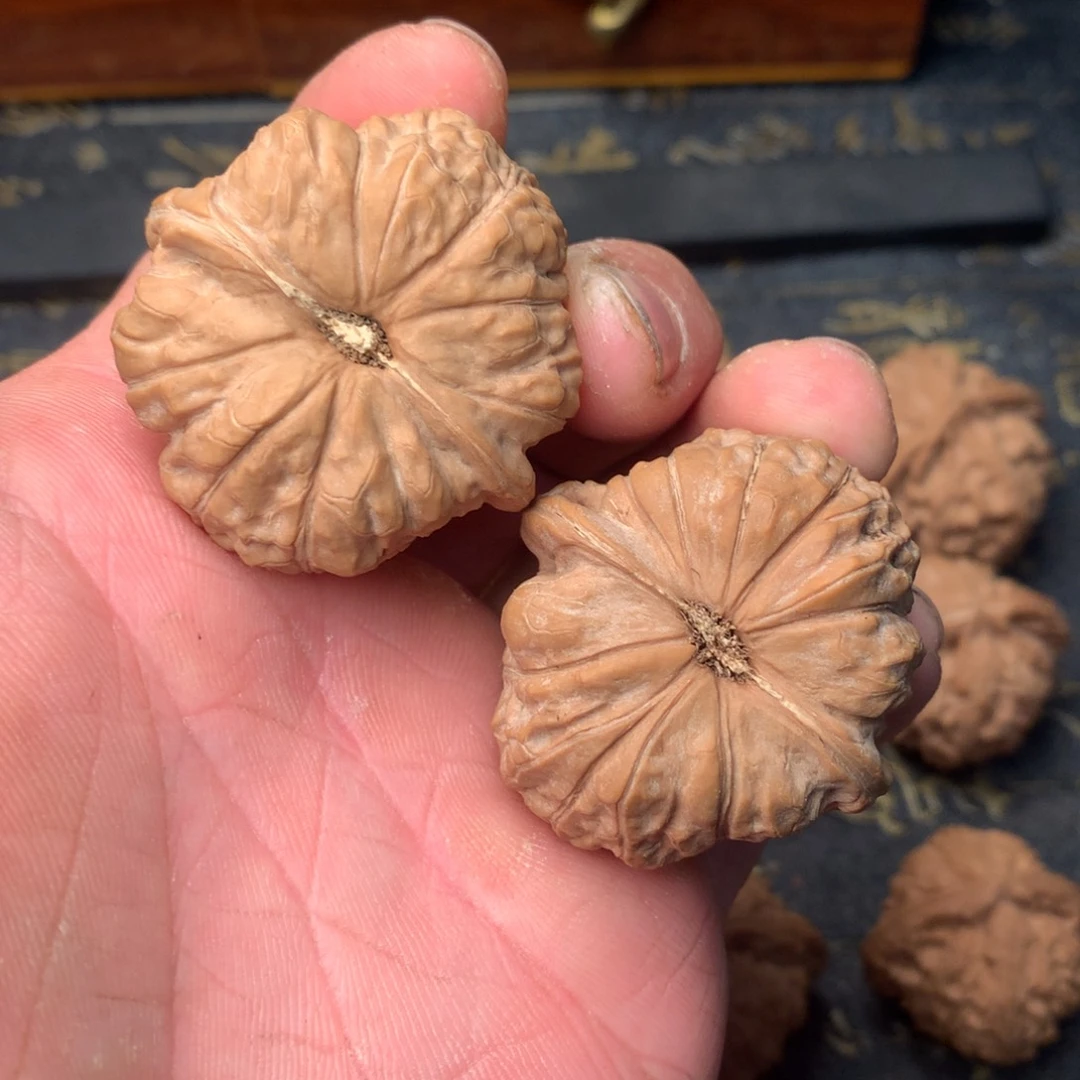 猴头核桃吊坠文玩核桃南瓜敦41