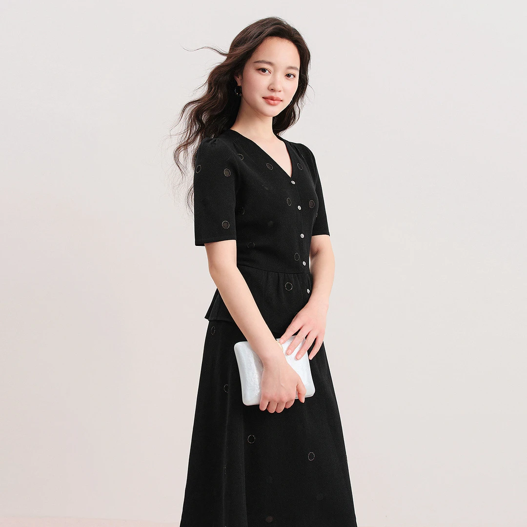 【KK专属】珂莱蒂尔舒适休闲百搭V领针织衫女通勤上衣KZ03866W0