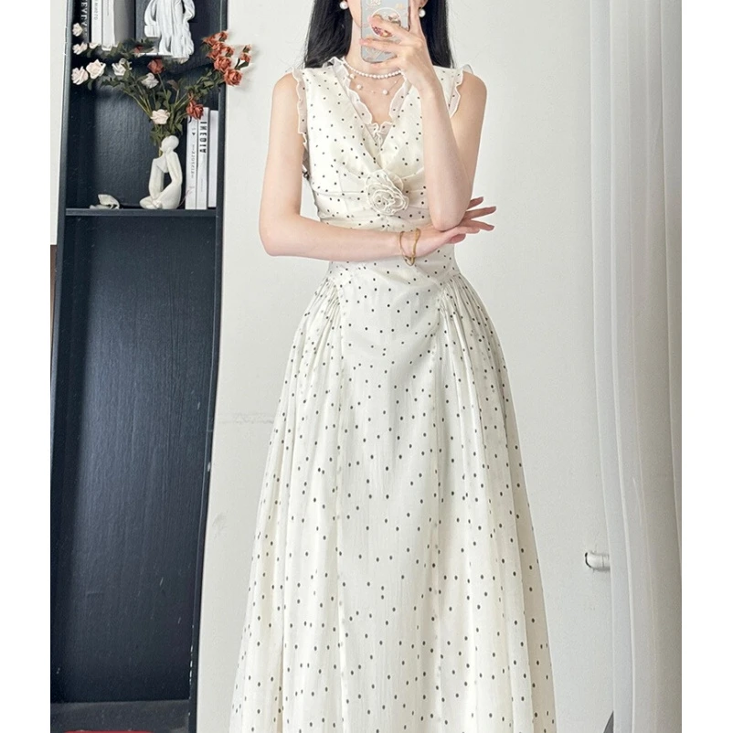 25夏多巴胺风格衣服纯欲风显瘦波点收腰连衣裙