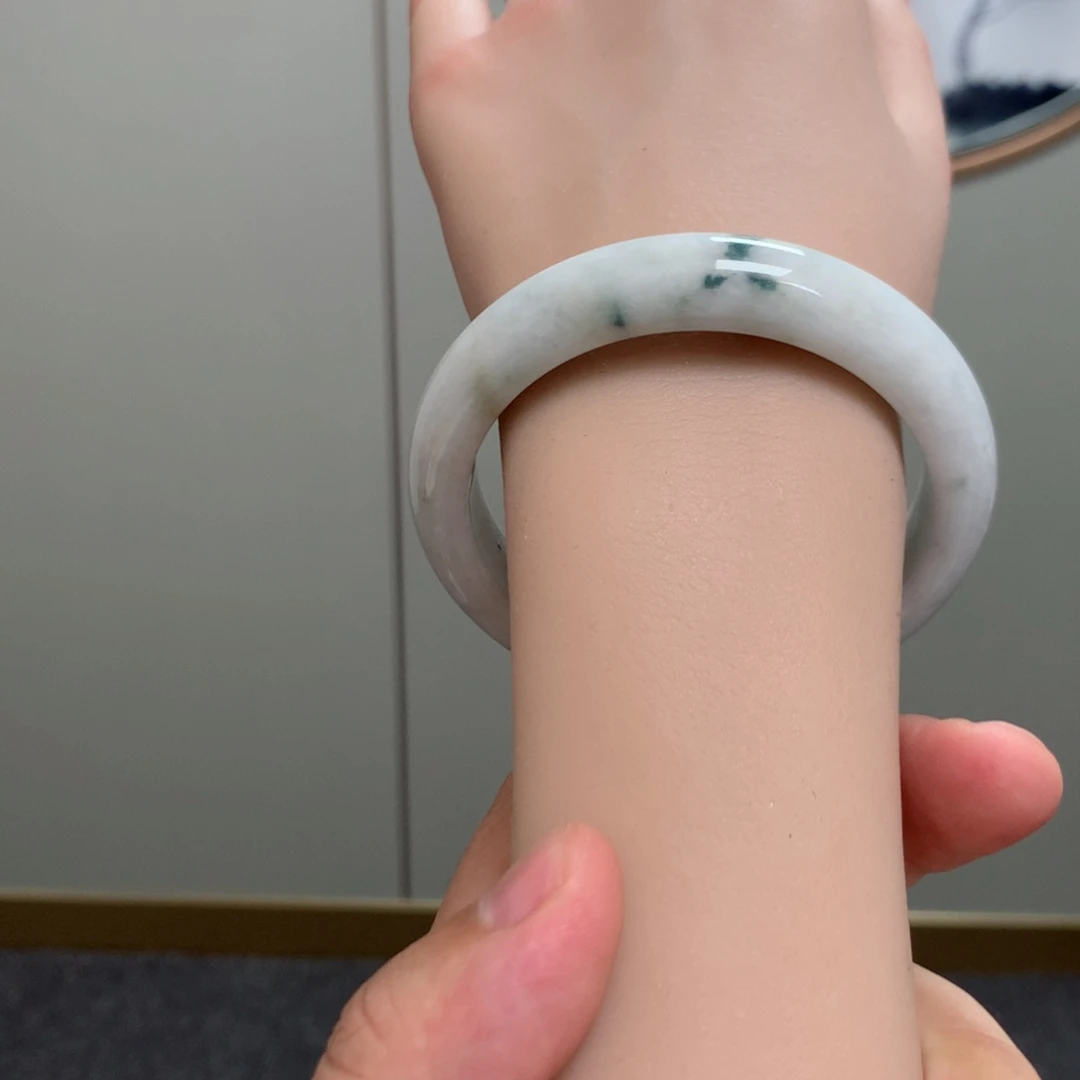 未镶嵌手镯翡翠买断