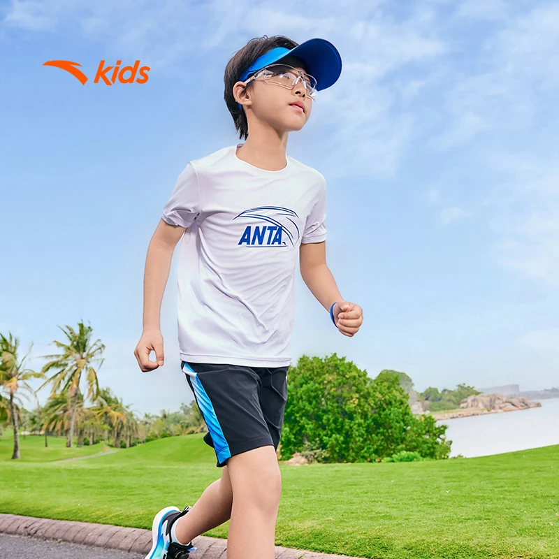 安踏儿童男大童针织短袖衫2025夏新款舒适透气青少年圆领运动短袖