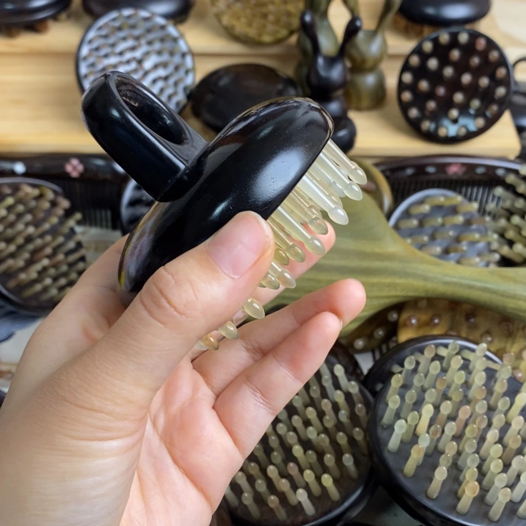 瑕疵紫光檀66齿按摩梳