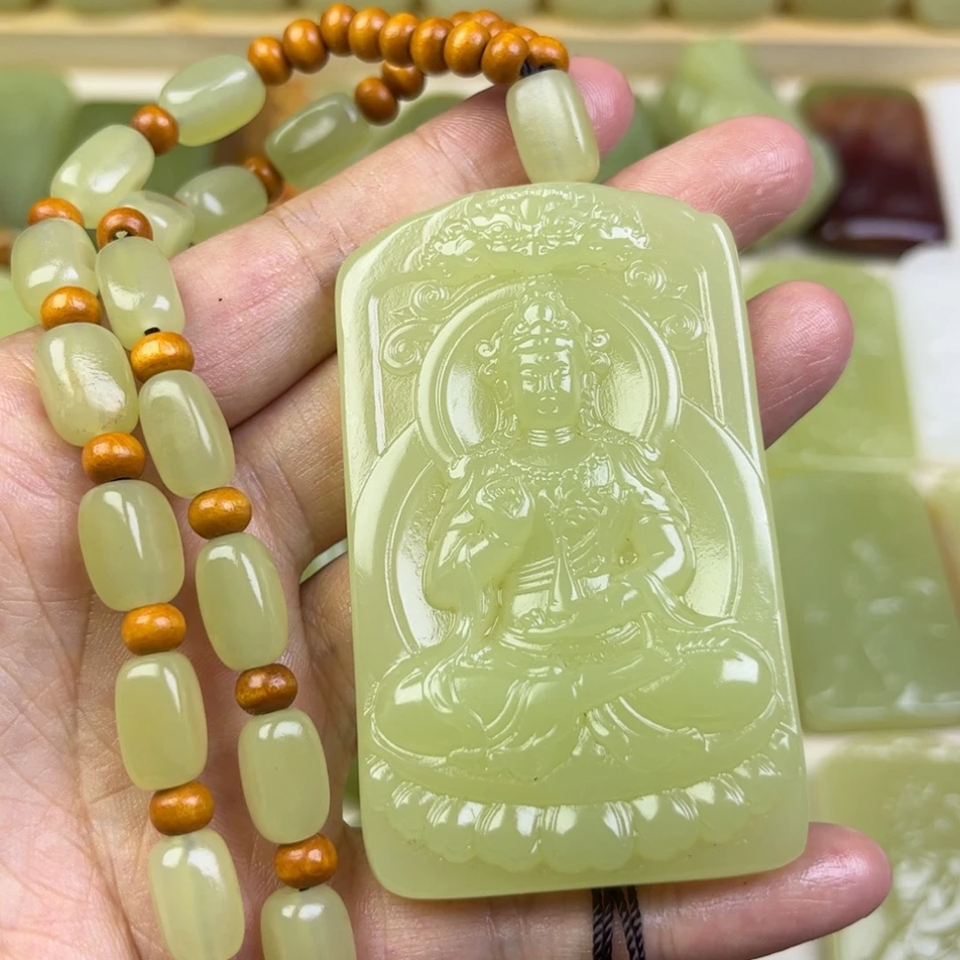 新疆昆仑山料观音