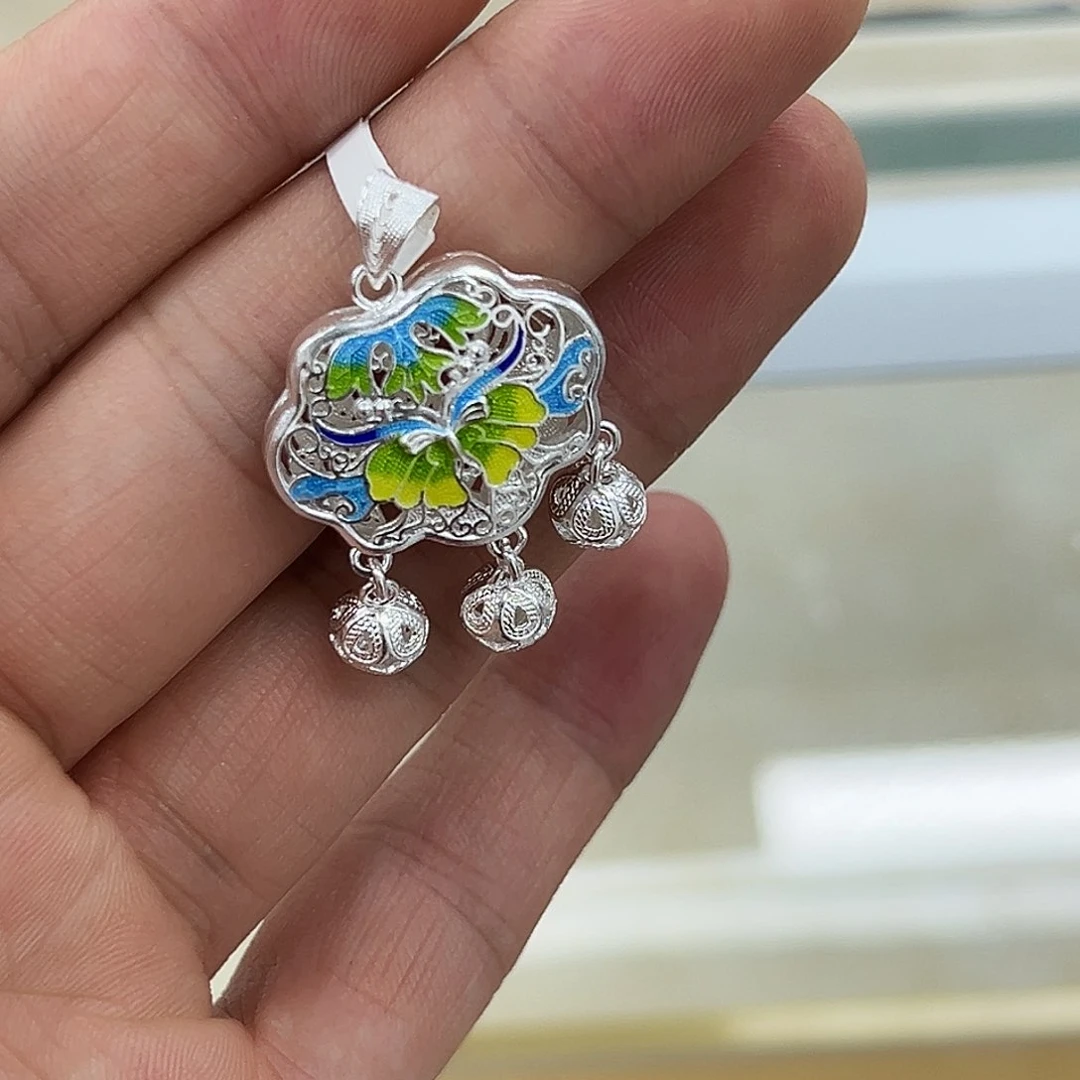 无足银足银花丝吊坠