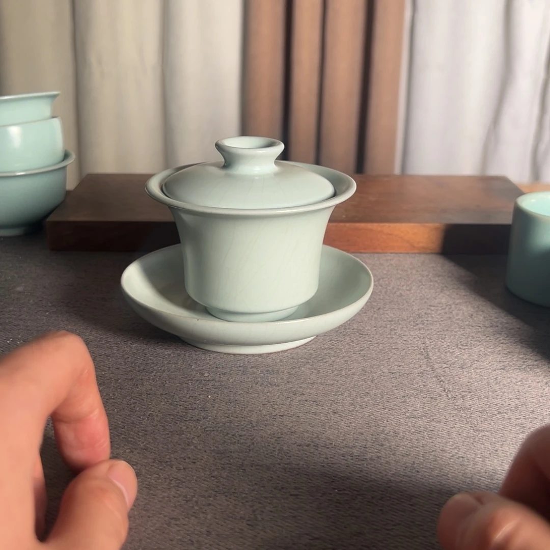 瓷片王国奇老师月白釉马蹄盖碗