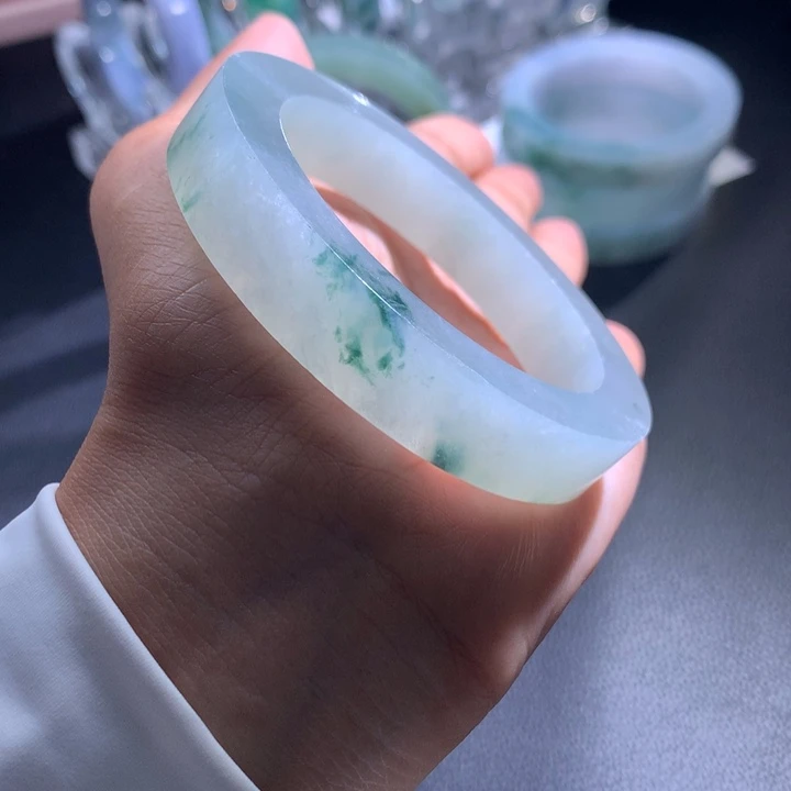 未镶嵌翡翠定制翡翠