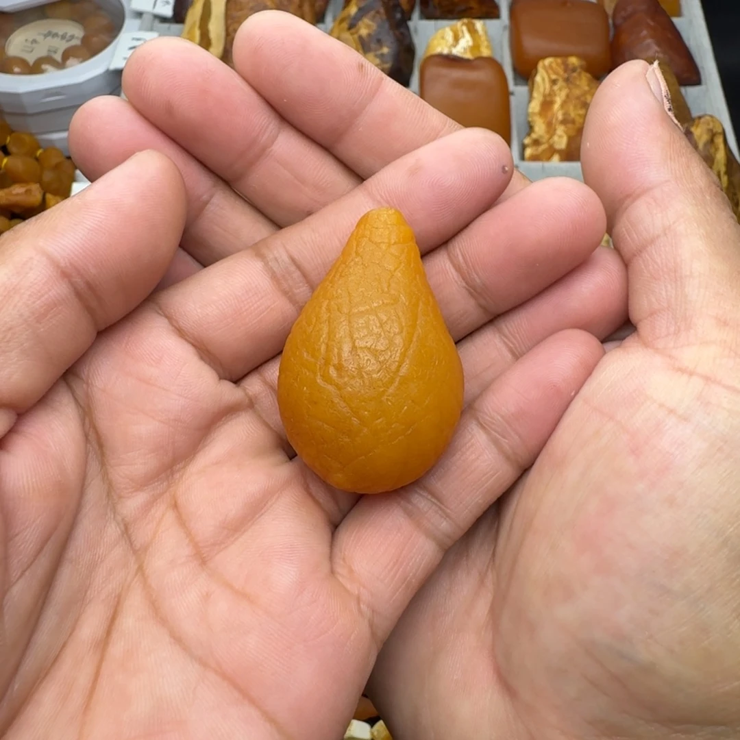琥珀未镶嵌珠宝奇石天然蜜蜡吊坠