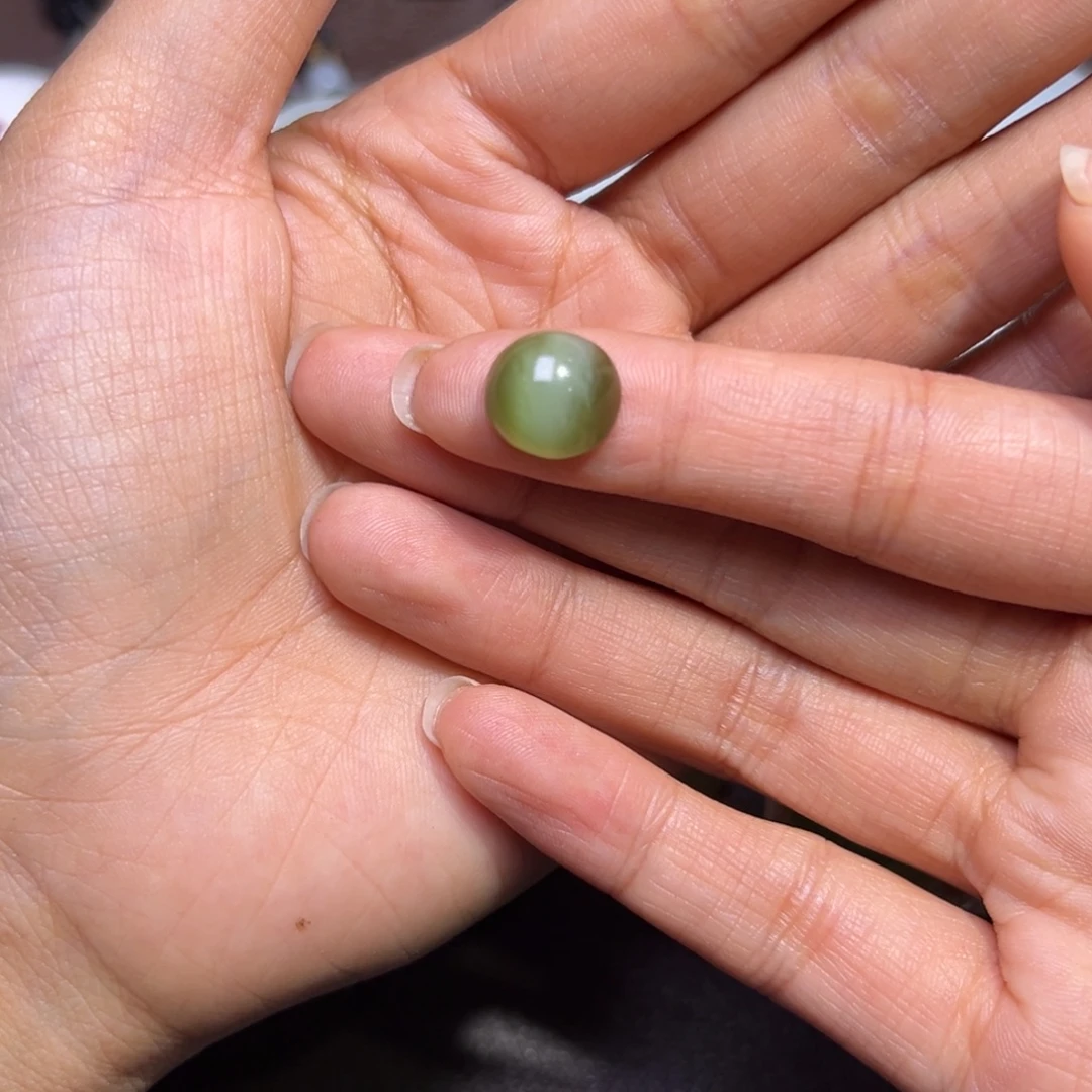 闲***闲和田玉未镶嵌车挂